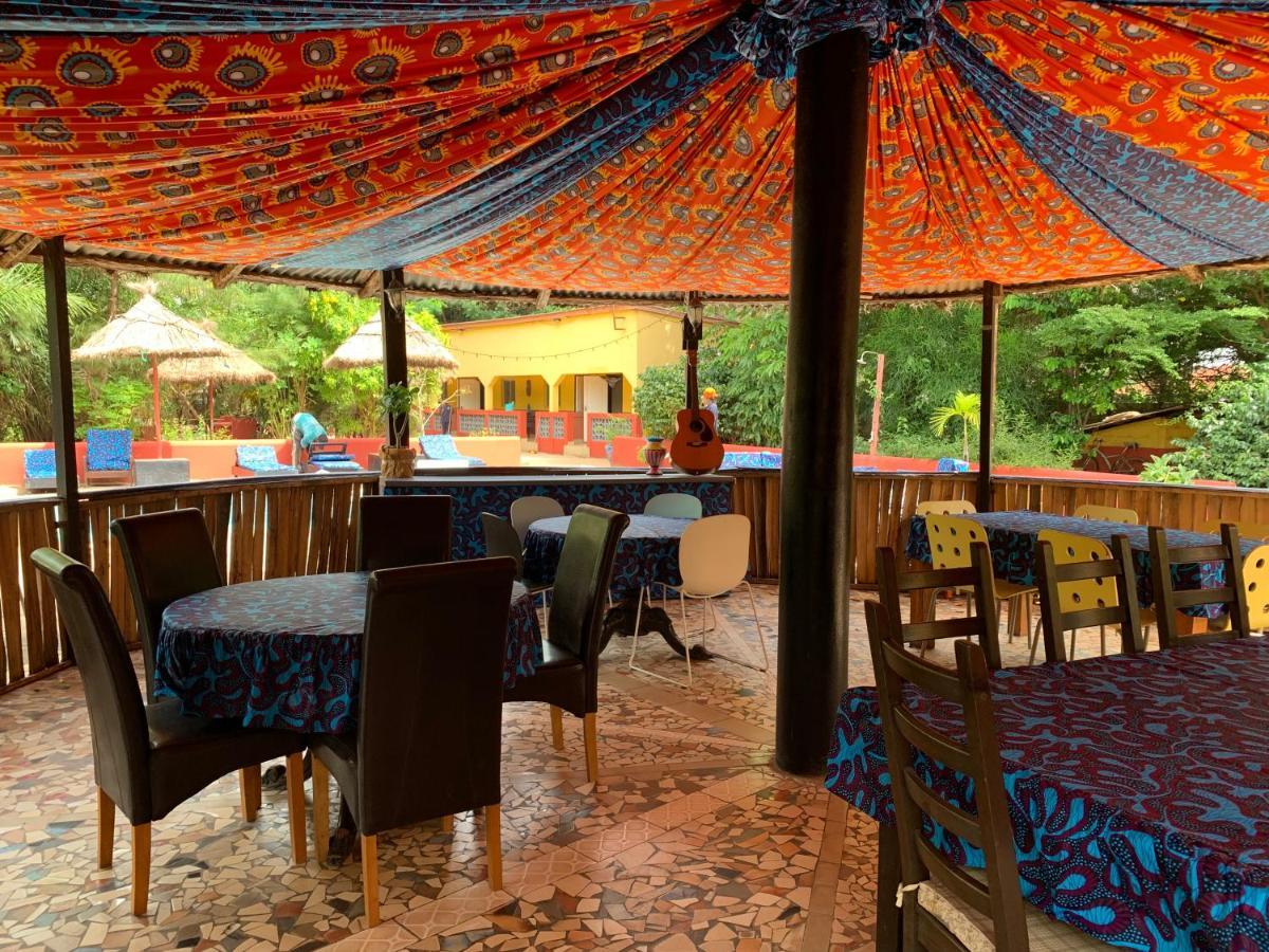The Gunjur Project Lodge ภายนอก รูปภาพ