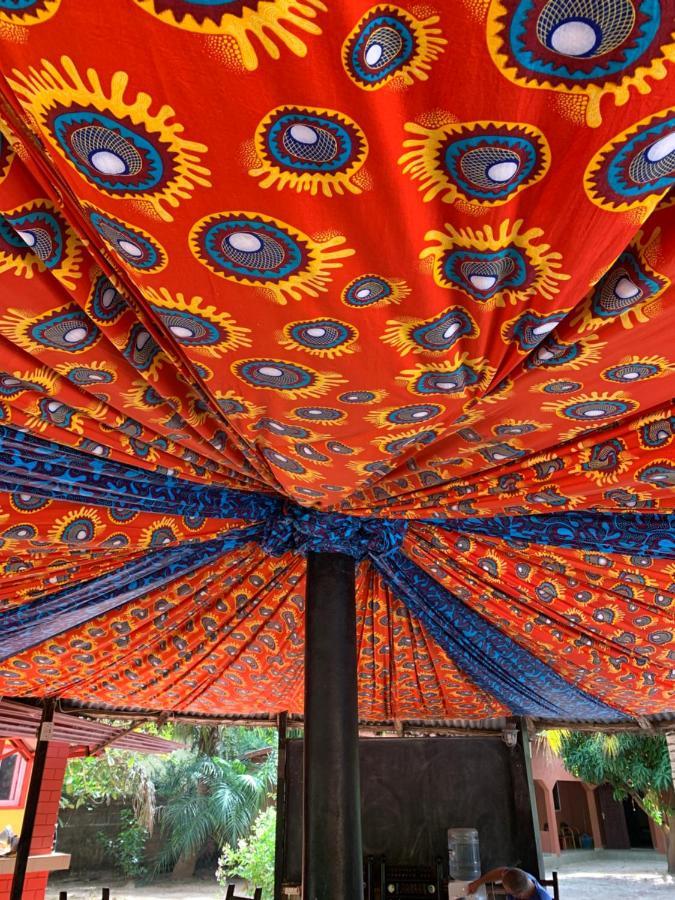 The Gunjur Project Lodge ภายนอก รูปภาพ