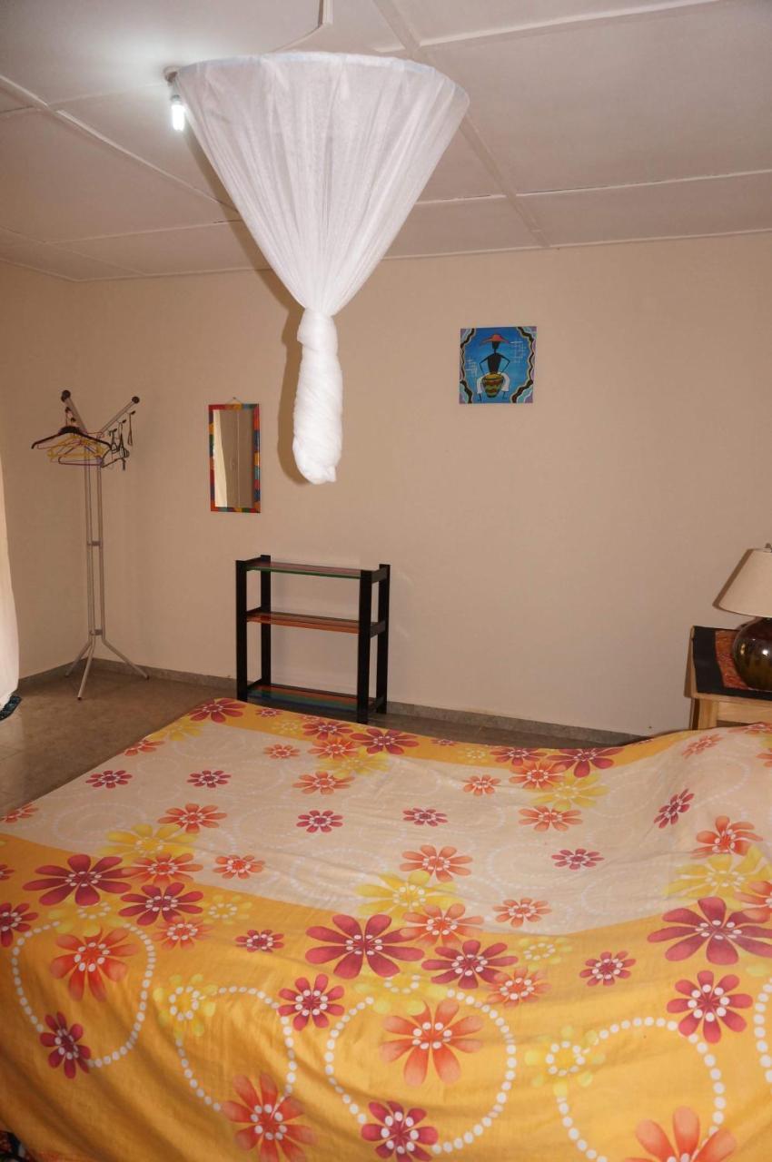 The Gunjur Project Lodge ภายนอก รูปภาพ